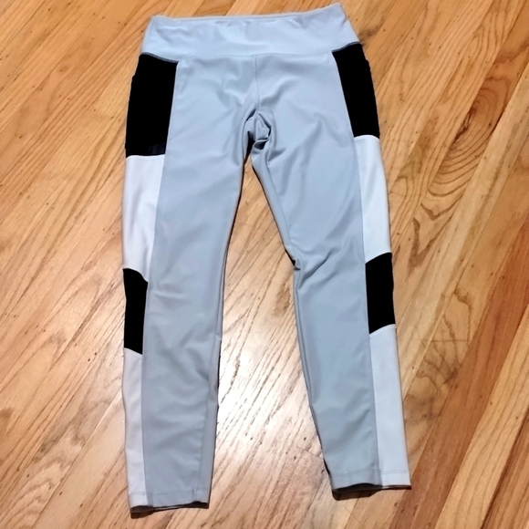 🙋Vogo Athletico leggings with pockets Sz M - Picture 1 of 14